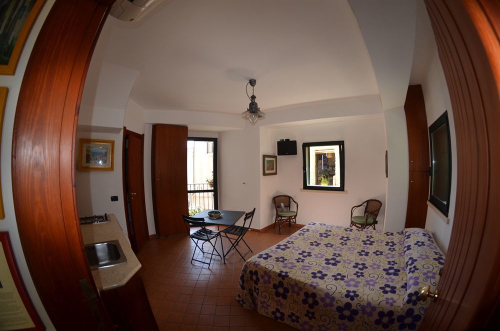 Le Piccole Grotte Bed & Breakfast Scilla Exterior photo