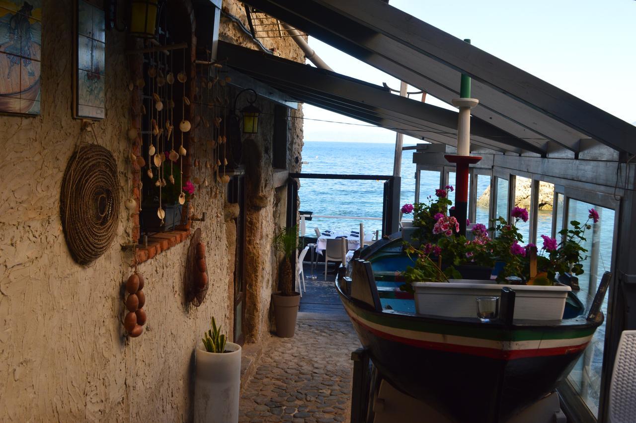 Le Piccole Grotte Bed & Breakfast Scilla Exterior photo