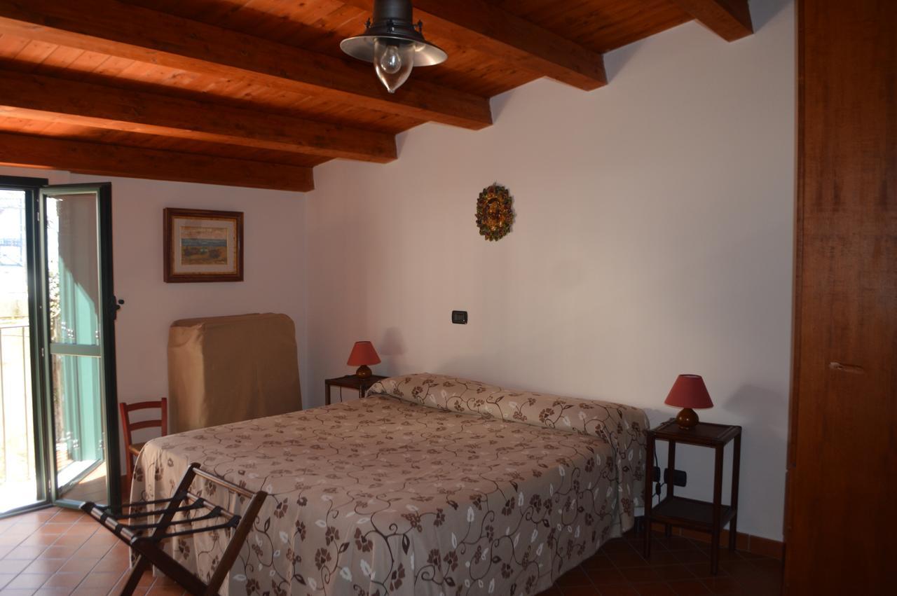 Le Piccole Grotte Bed & Breakfast Scilla Exterior photo